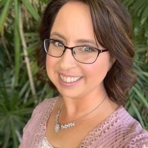 Meet your Posher, Rochelle